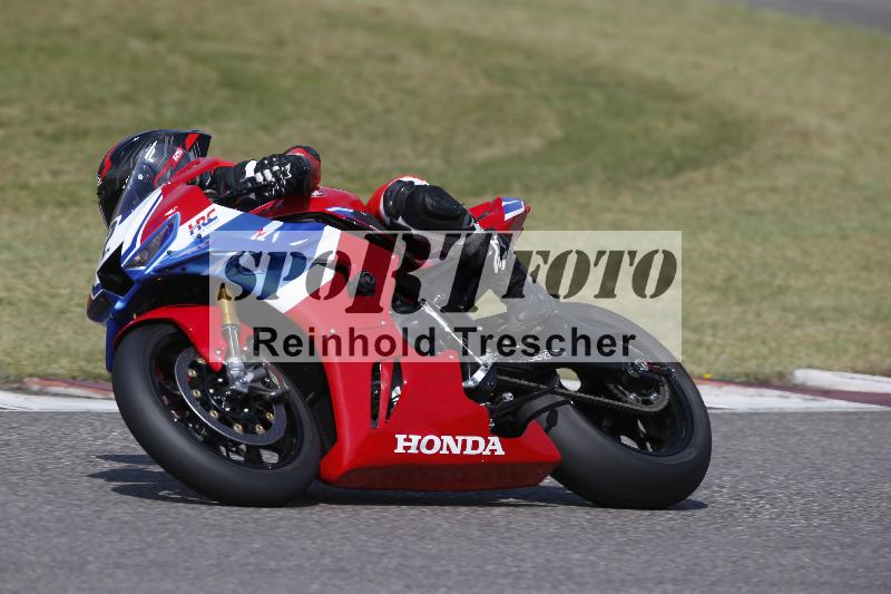 /11 28.04.2026  PROMAX ADR/Gruppe rot/2